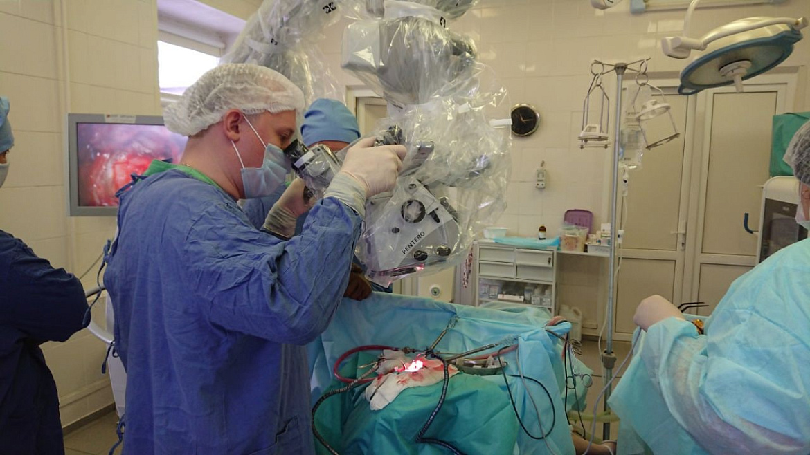 Впервые в регионе выполнили уникальную операцию пациентке с эпилепсией